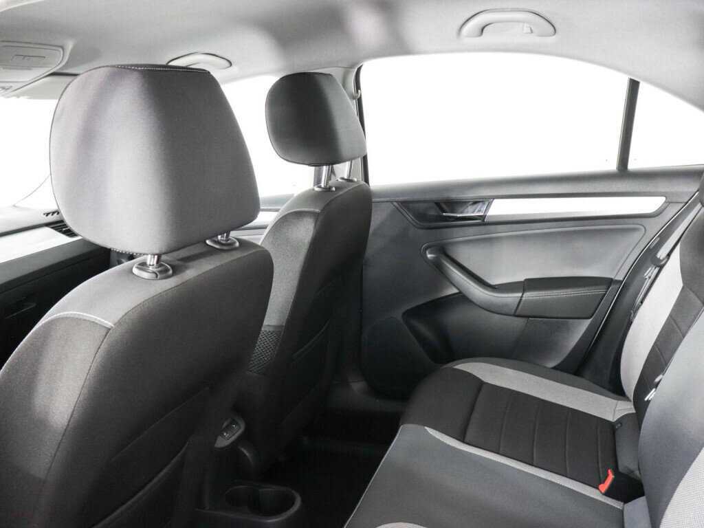 Шкода Рапид б/у, 2018, Механическая. Фото: #10