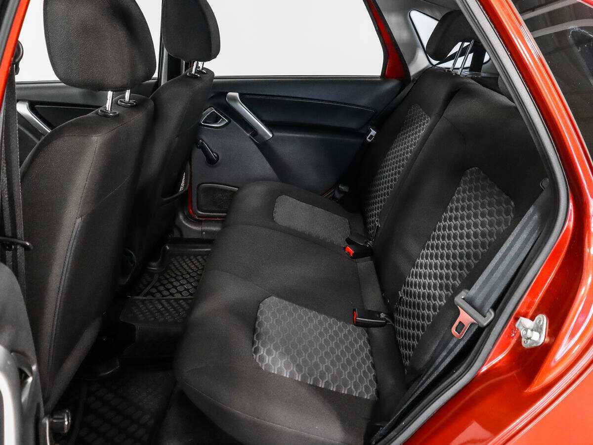 Лада (ВАЗ) Гранта б/у, 2021, Механическая. Фото: #9