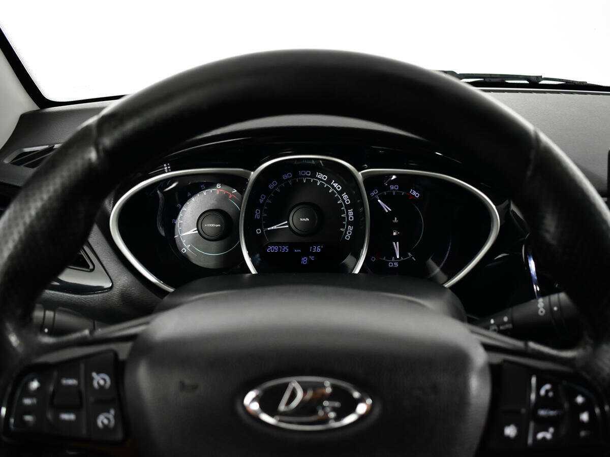 Лада (ВАЗ) Веста б/у, 2016, Механическая. Фото: #8