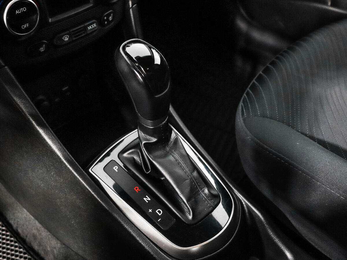 Хендай Солярис б/у, 2015, Автоматическая. Фото: #9