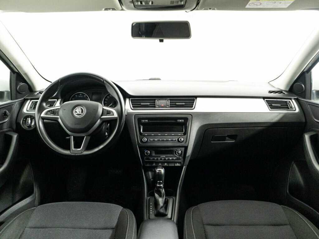 Шкода Рапид б/у, 2015, Роботизированная. Фото: #12