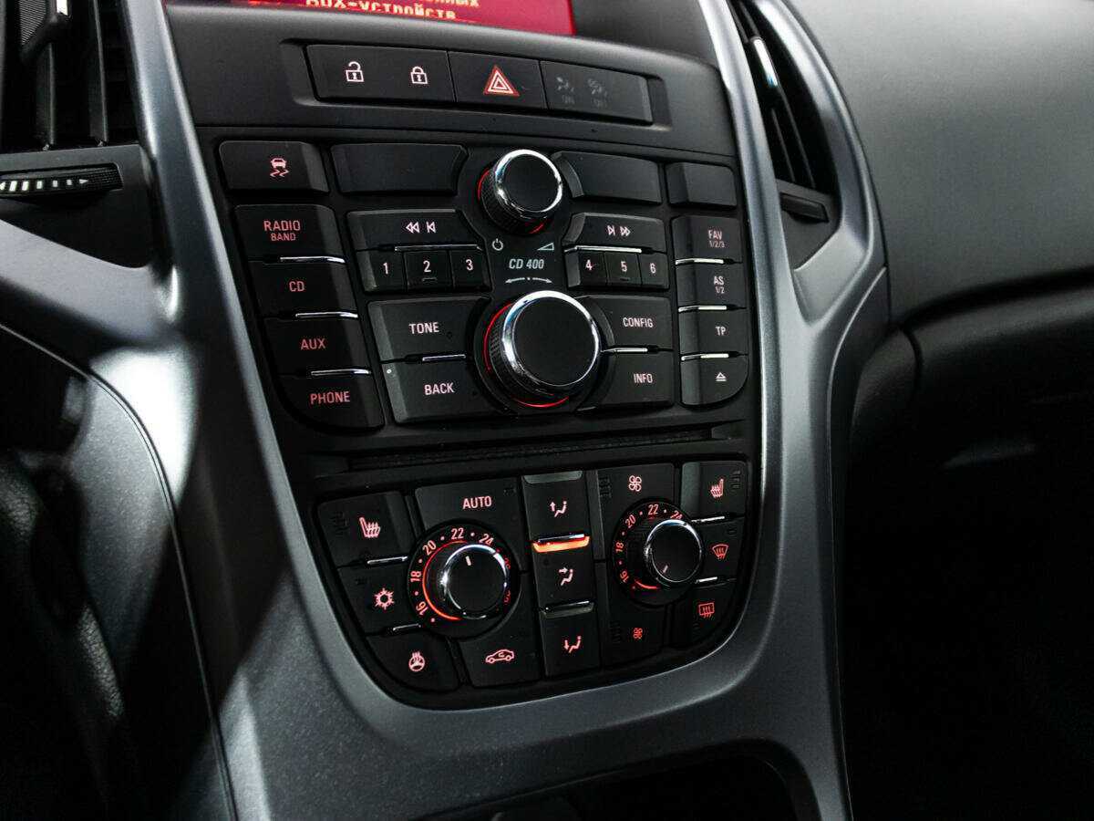 Опель Астра б/у, 2013, Автоматическая. Фото: #14