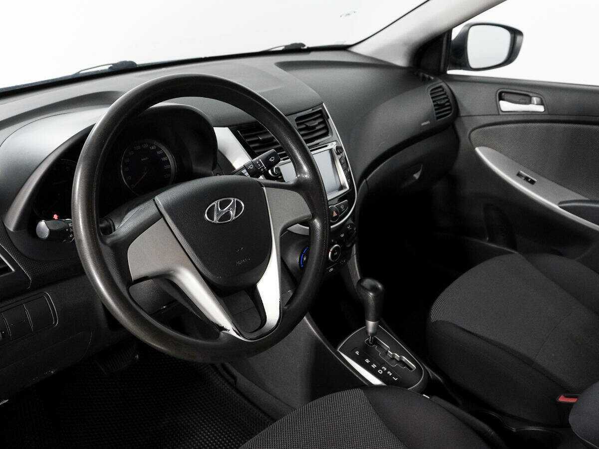 Хендай Солярис б/у, 2013, Автоматическая. Фото: #8