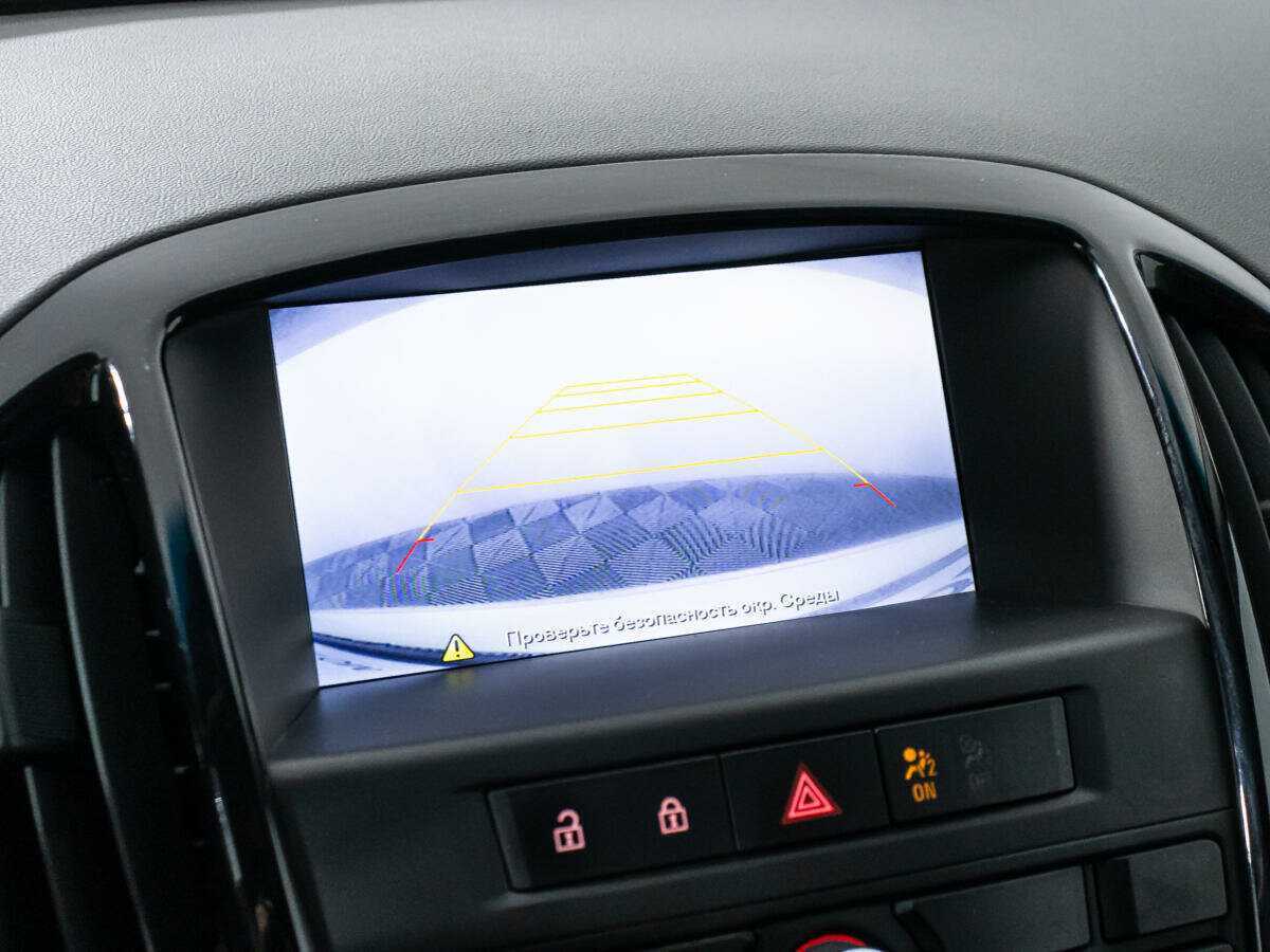 Опель Астра б/у, 2015, Механическая. Фото: #15