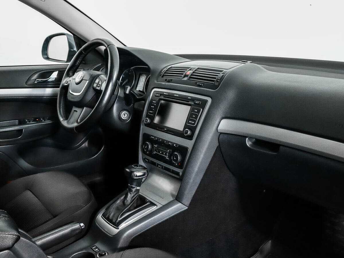 Шкода Октавия б/у, 2012, Автоматическая. Фото: #10