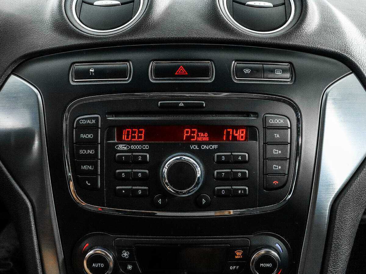 Форд Мондео б/у, 2012, Механическая. Фото: #13