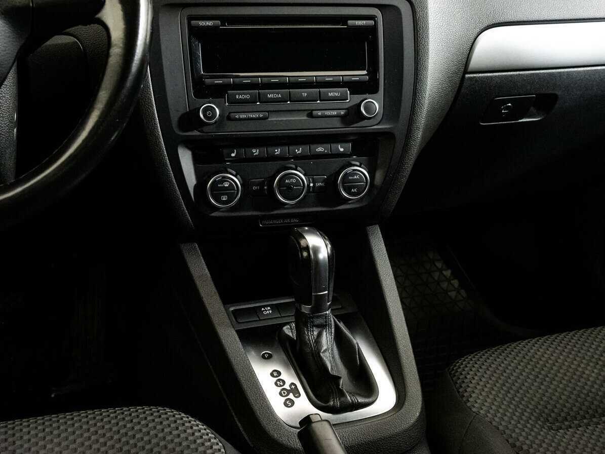 Фольксваген Джетта б/у, 2012, Автоматическая. Фото: #9