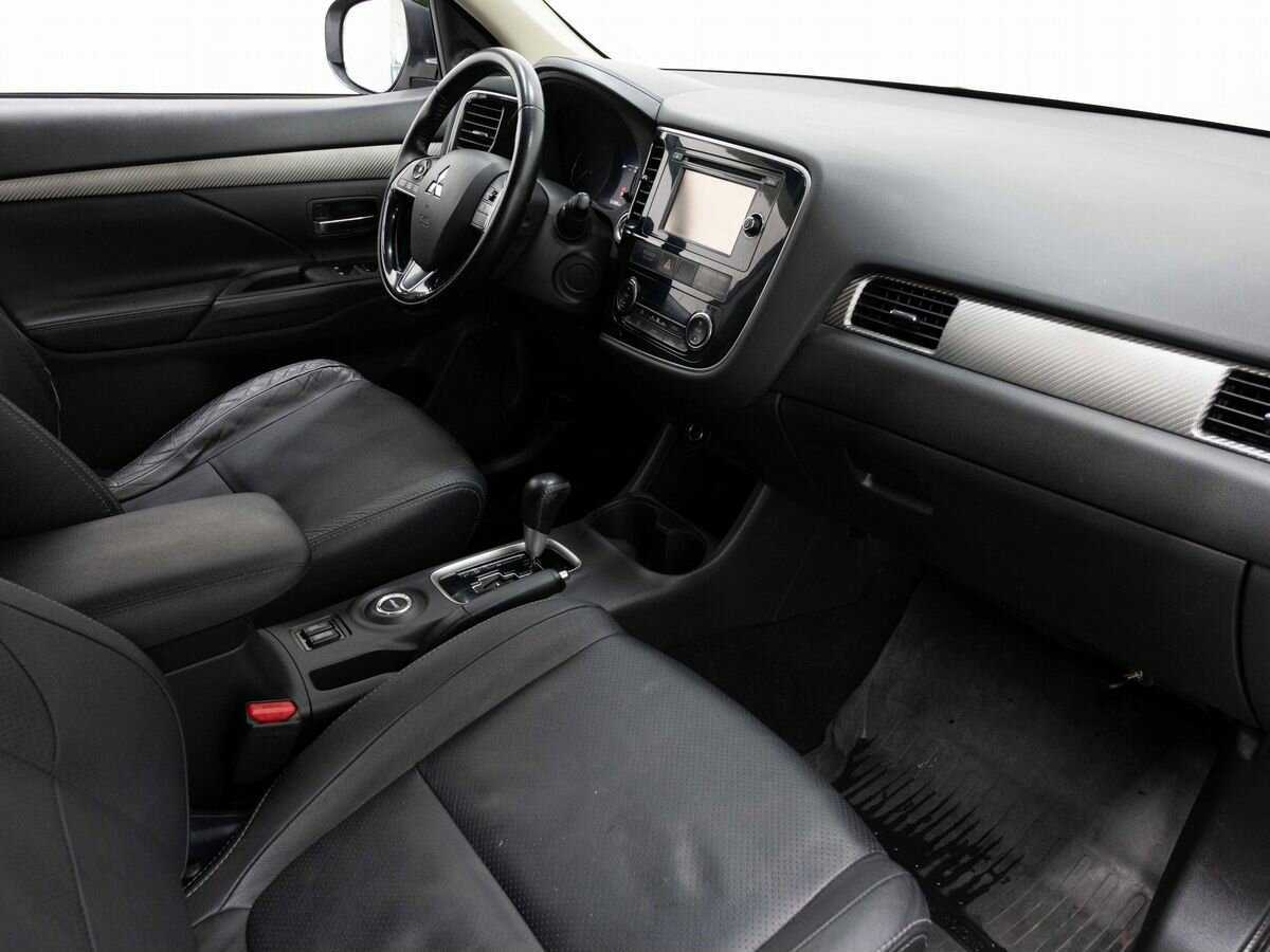 Митсубиши Оутлэндер б/у, 2015, Вариатор. Фото: #12