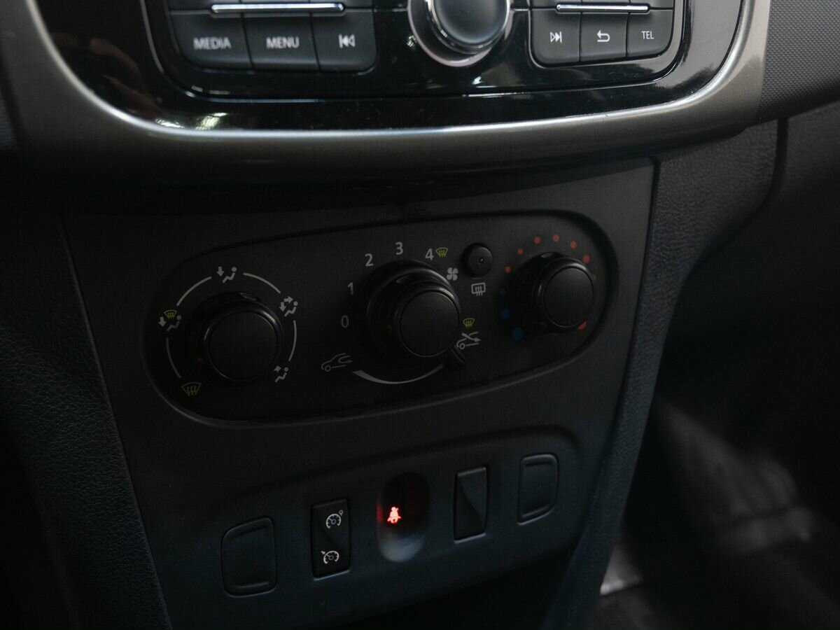 Рено Сандеро б/у, 2016, Механическая. Фото: #14