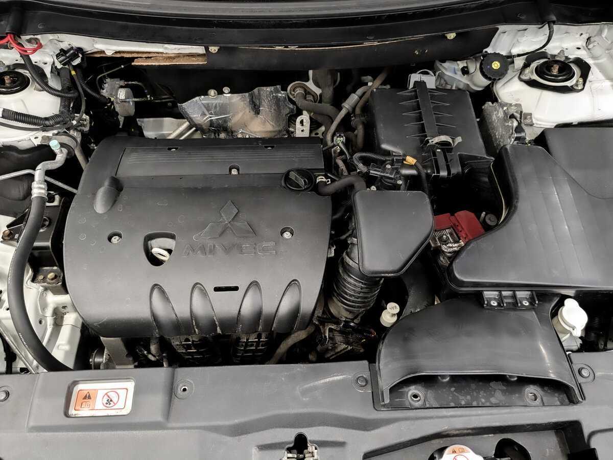 Митсубиши Оутлэндер б/у, 2015, Вариатор. Фото: #8