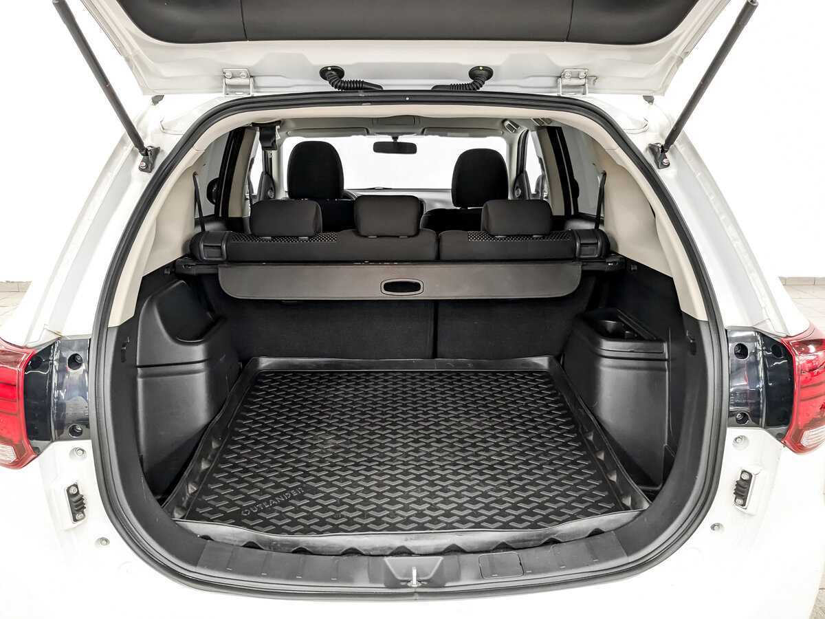 Митсубиши Оутлэндер б/у, 2015, Вариатор. Фото: #9