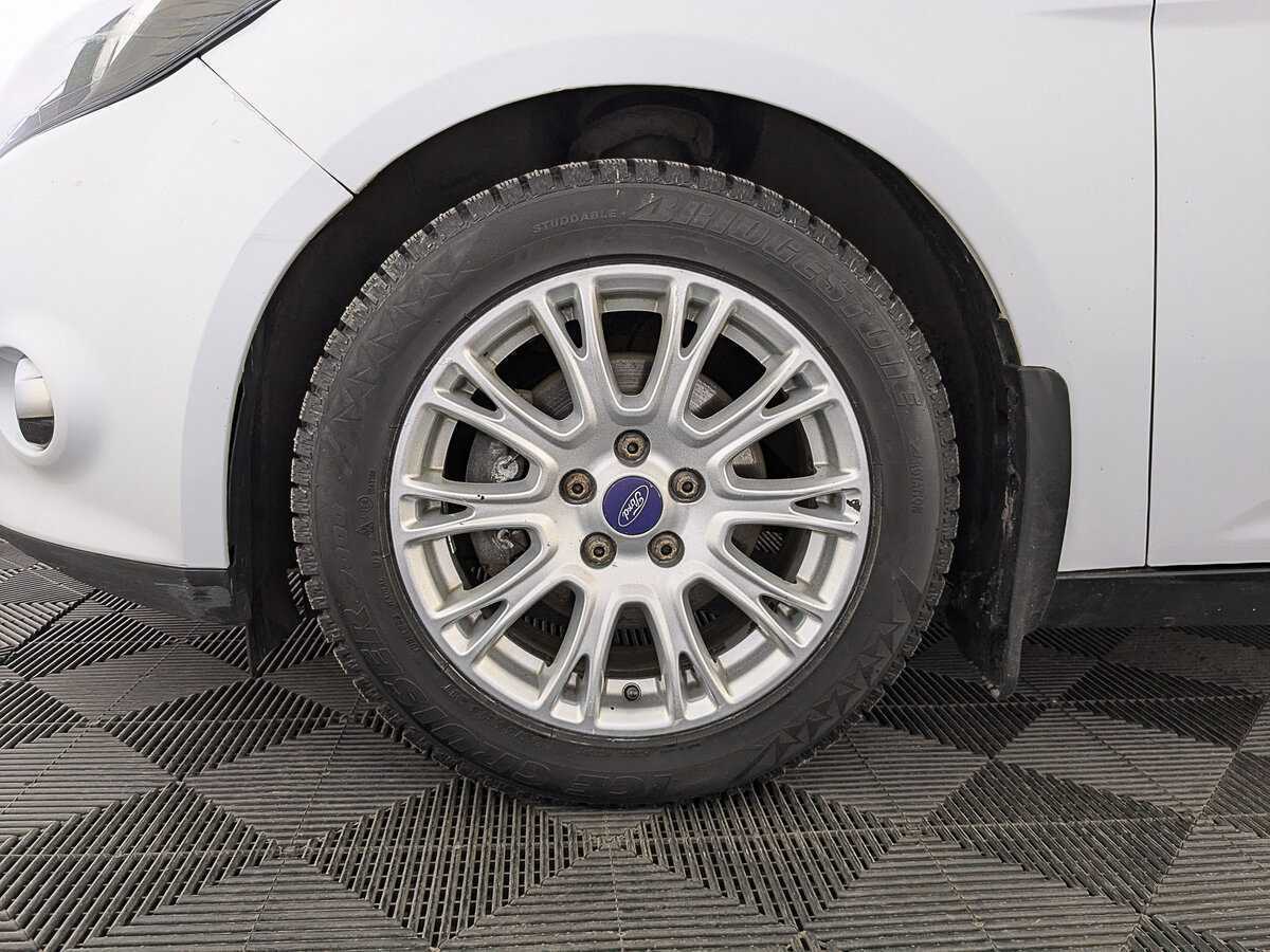 Форд Фокус б/у, 2014, Роботизированная. Фото: #11