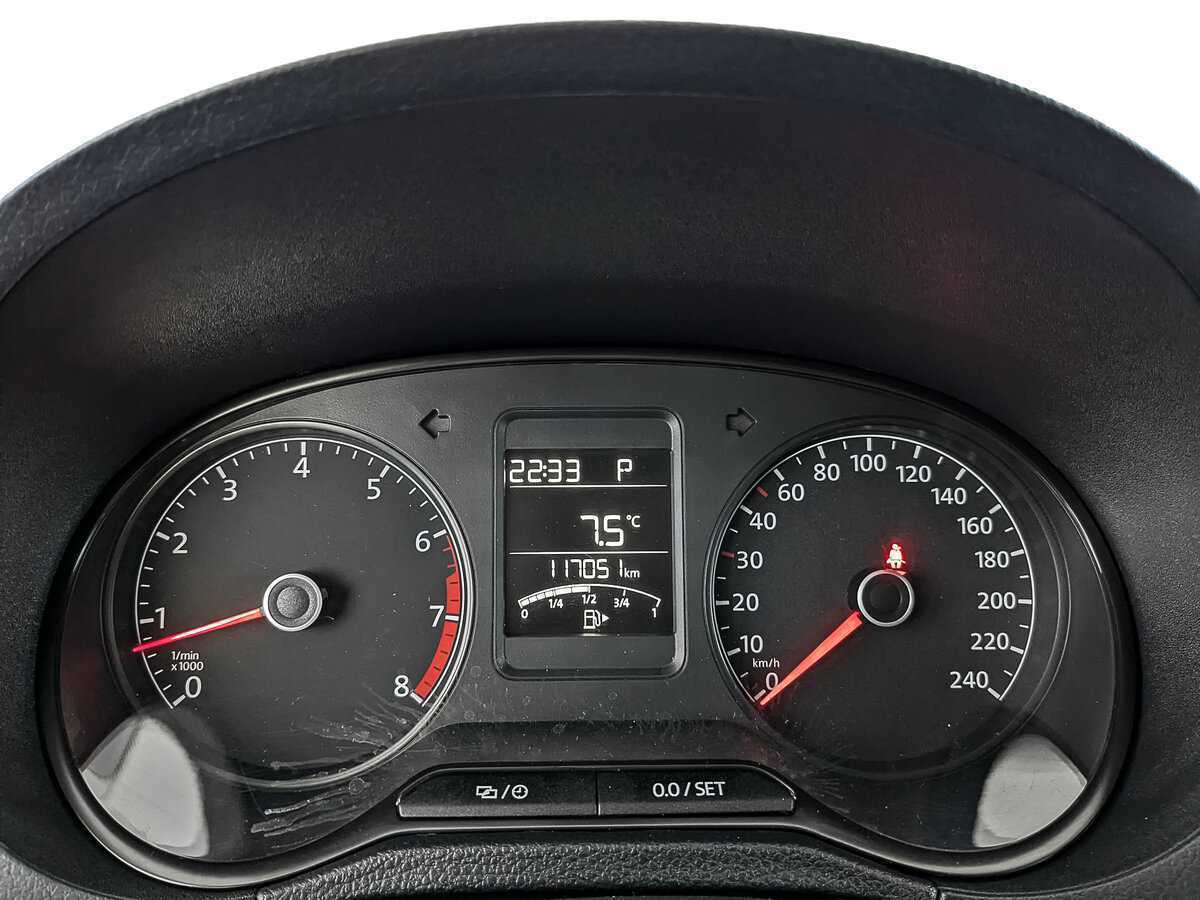 Фольксваген Поло б/у, 2015, Автоматическая. Фото: #15