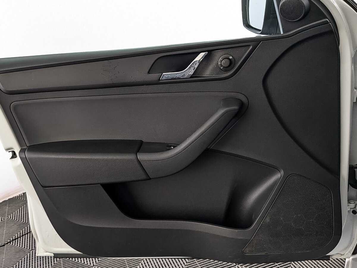 Шкода Рапид б/у, 2017, Механическая. Фото: #16