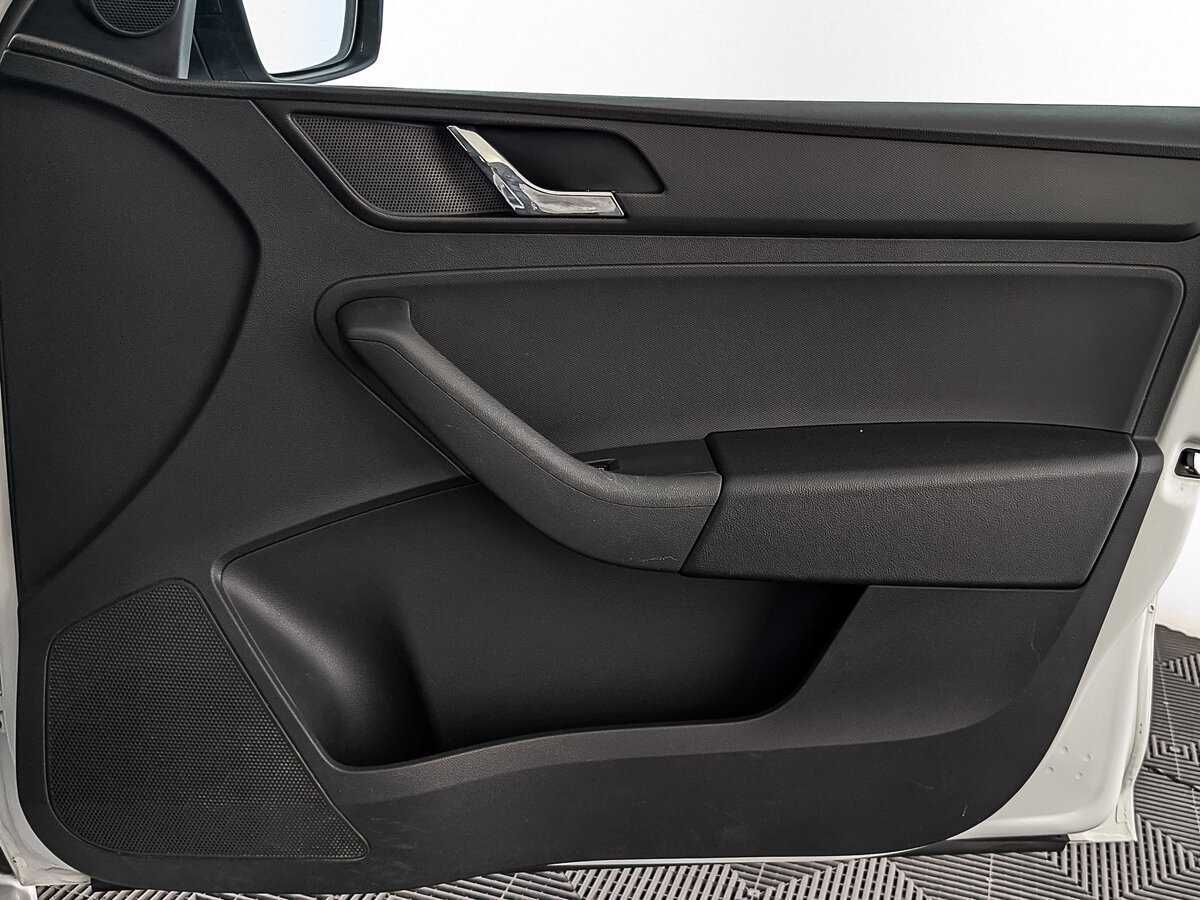 Шкода Рапид б/у, 2017, Механическая. Фото: #21