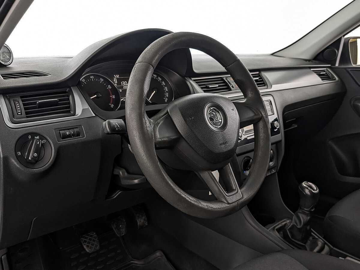 Шкода Рапид б/у, 2017, Механическая. Фото: #13