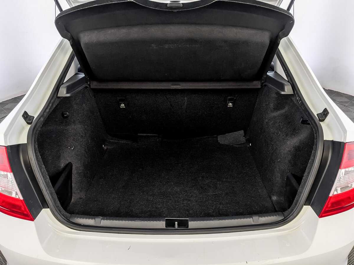 Шкода Рапид б/у, 2017, Механическая. Фото: #9