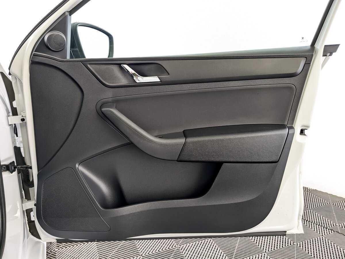 Шкода Рапид б/у, 2017, Механическая. Фото: #22