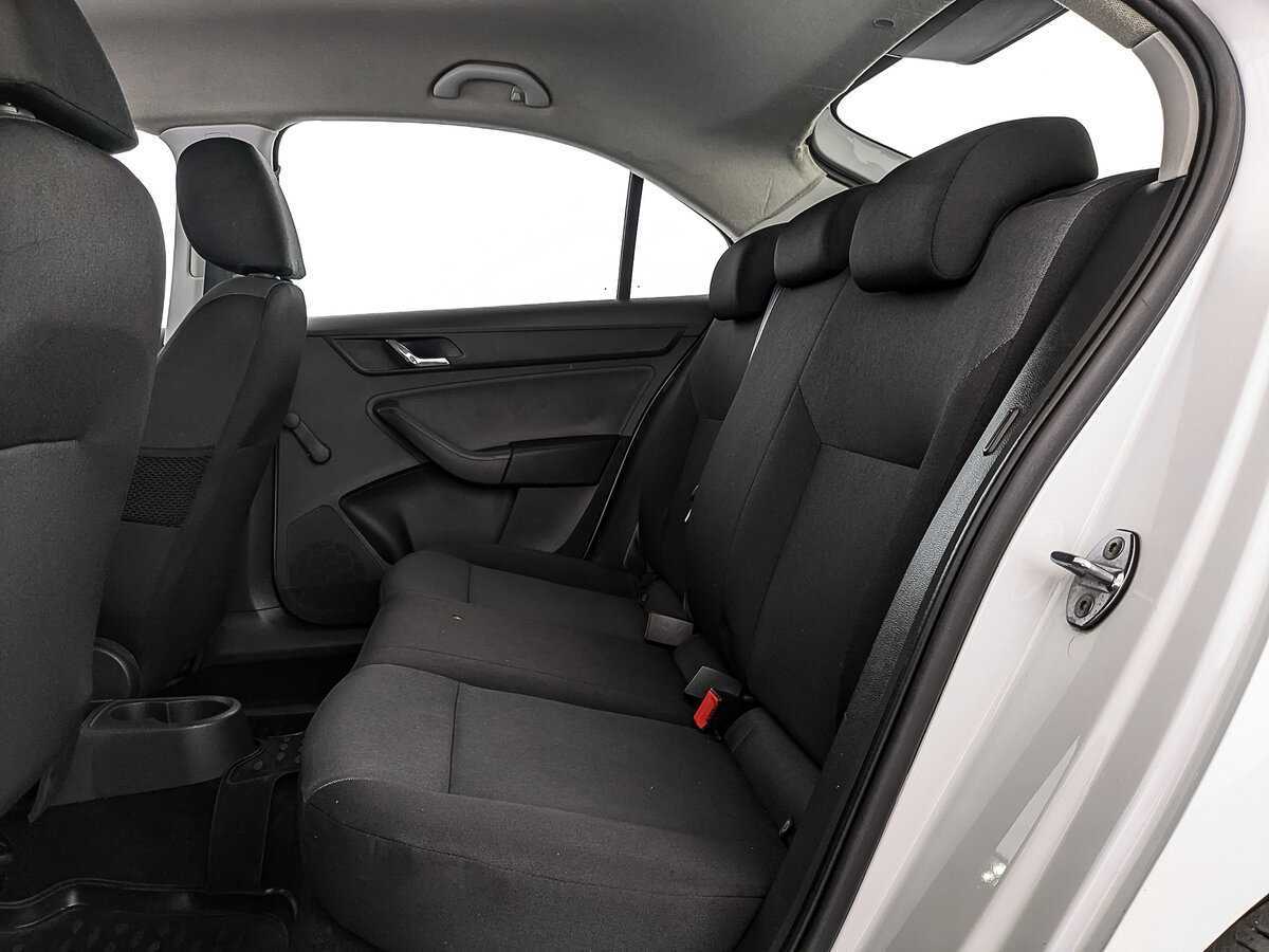 Шкода Рапид б/у, 2017, Механическая. Фото: #17