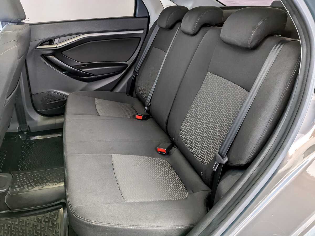 Лада (ВАЗ) Веста б/у, 2017, Механическая. Фото: #11