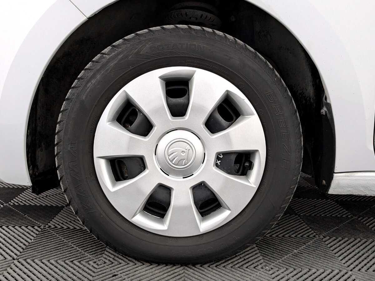 Шкода Рапид б/у, 2019, Механическая. Фото: #17