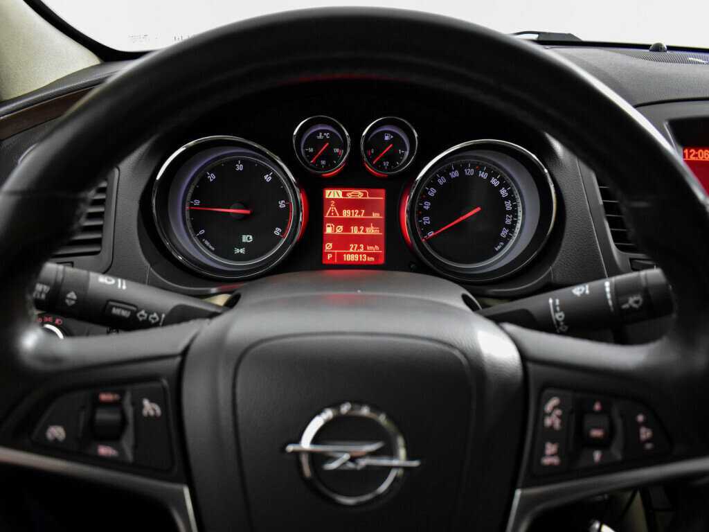 Опель Инсигния б/у, 2012, Автоматическая. Фото: #17