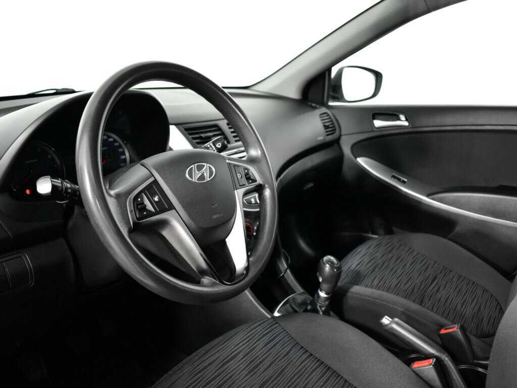 Хендай Солярис б/у, 2016, Механическая. Фото: #12