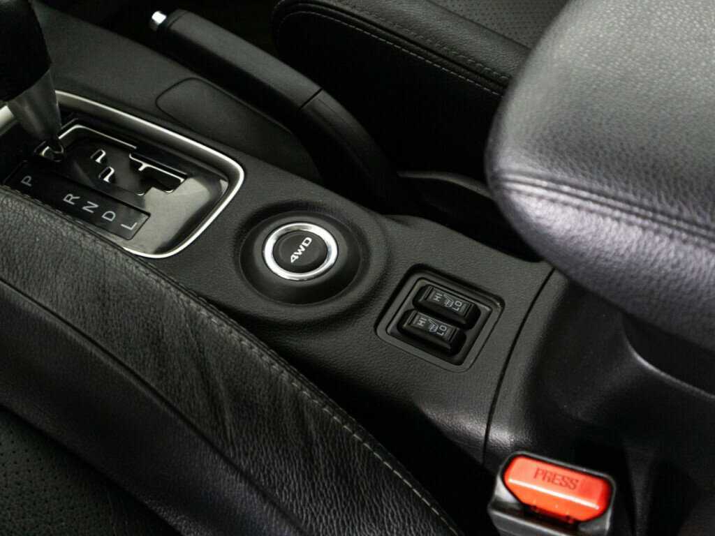 Митсубиши Оутлэндер б/у, 2016, Вариатор. Фото: #16