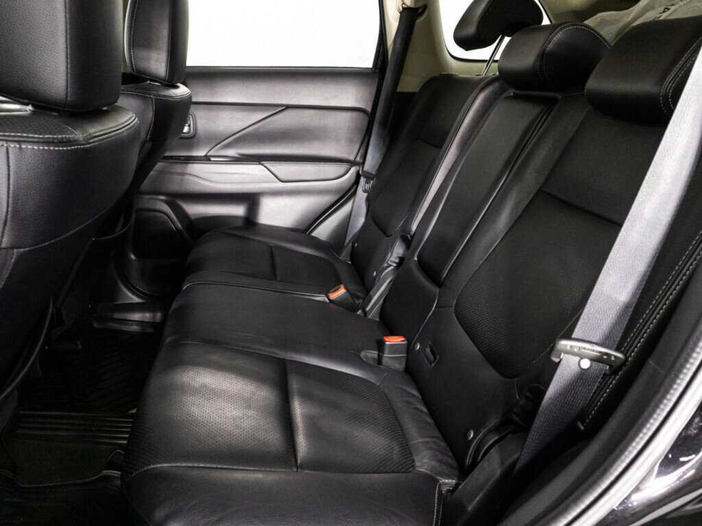 Митсубиши Оутлэндер б/у, 2016, Вариатор. Фото: #9