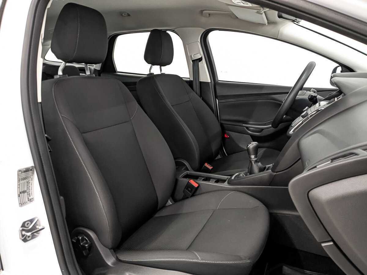 Форд Фокус б/у, 2017, Механическая. Фото: #21