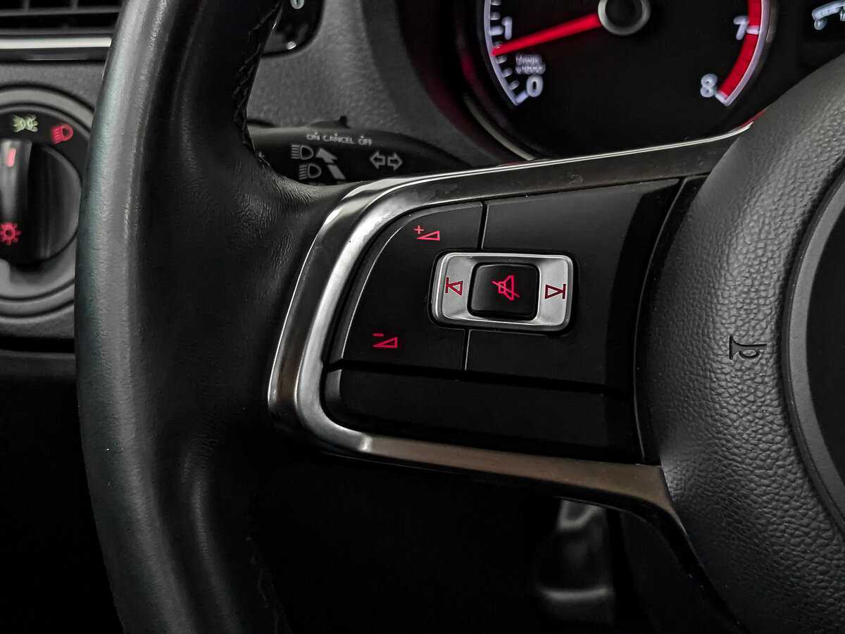 Фольксваген Поло б/у, 2018, Механическая. Фото: #27