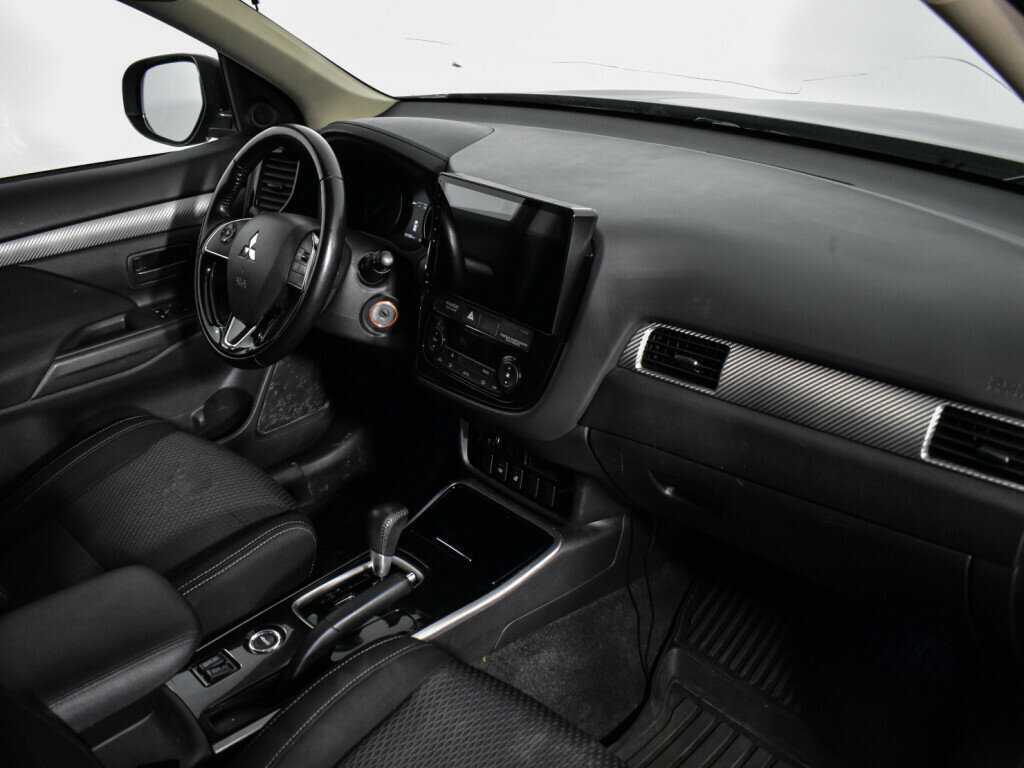 Митсубиши Оутлэндер б/у, 2017, Вариатор. Фото: #12