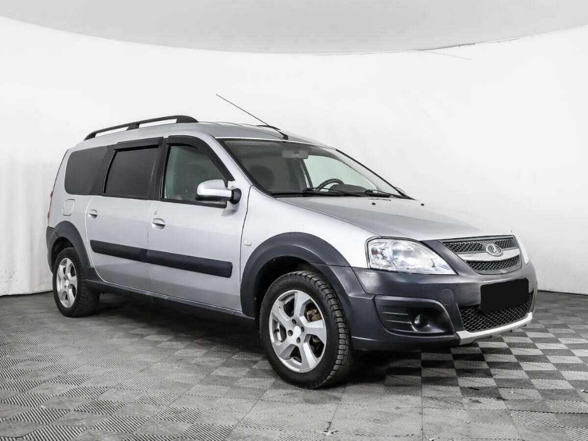 Лада (ВАЗ) Ларгус б/у, 2015, Механическая. Фото: #2