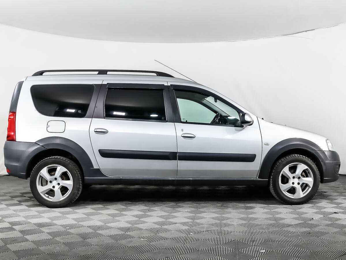 Лада (ВАЗ) Ларгус б/у, 2015, Механическая. Фото: #3