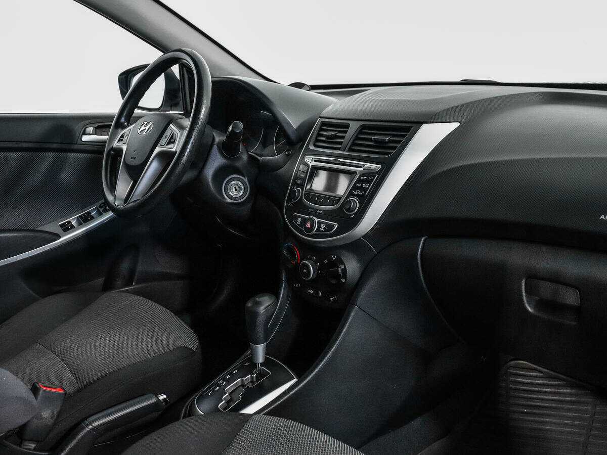 Хендай Солярис б/у, 2014, Автоматическая. Фото: #10