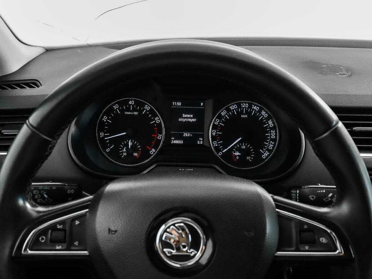 Шкода Октавия б/у, 2014, Роботизированная. Фото: #15