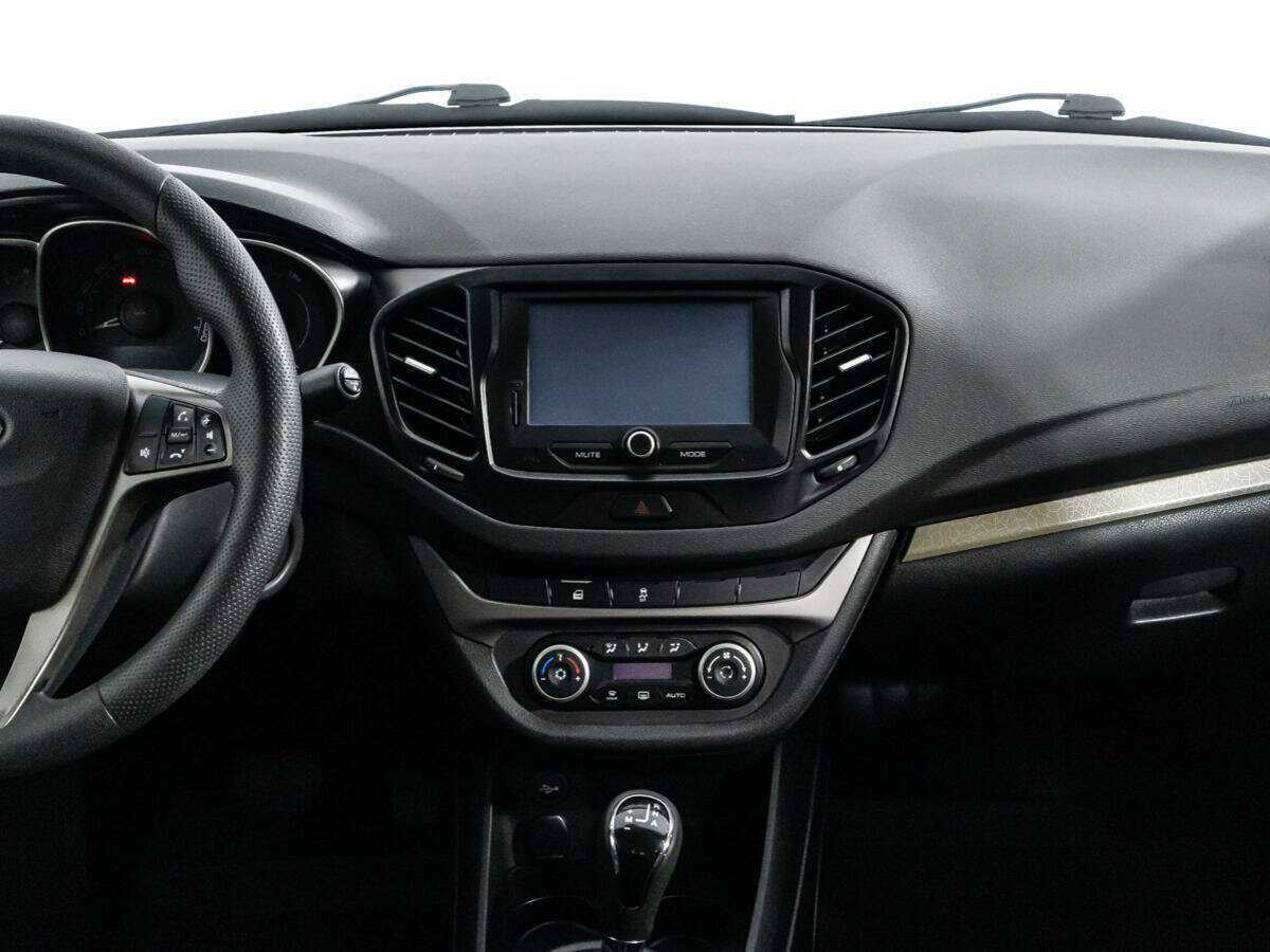 Лада (ВАЗ) Веста б/у, 2017, Роботизированная. Фото: #13