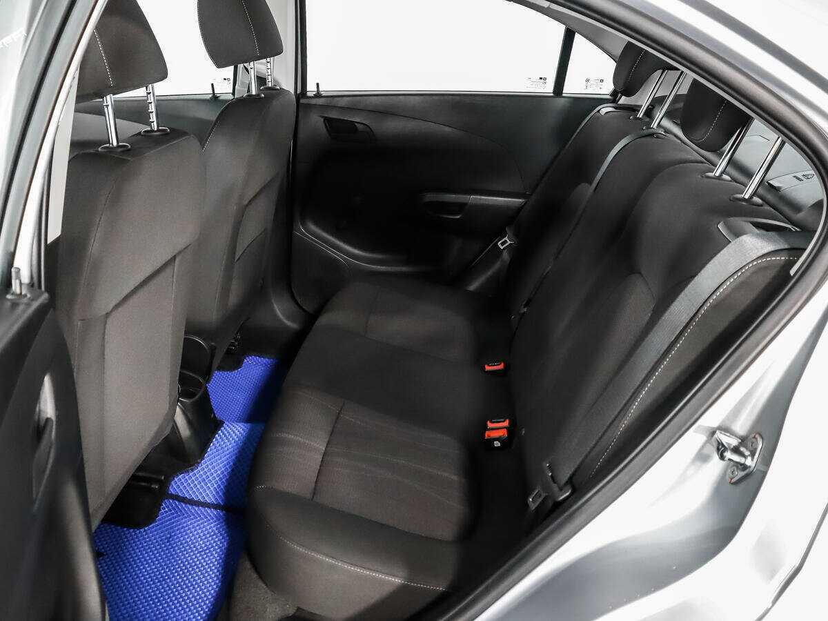 Шевроле Авео б/у, 2014, Механическая. Фото: #9