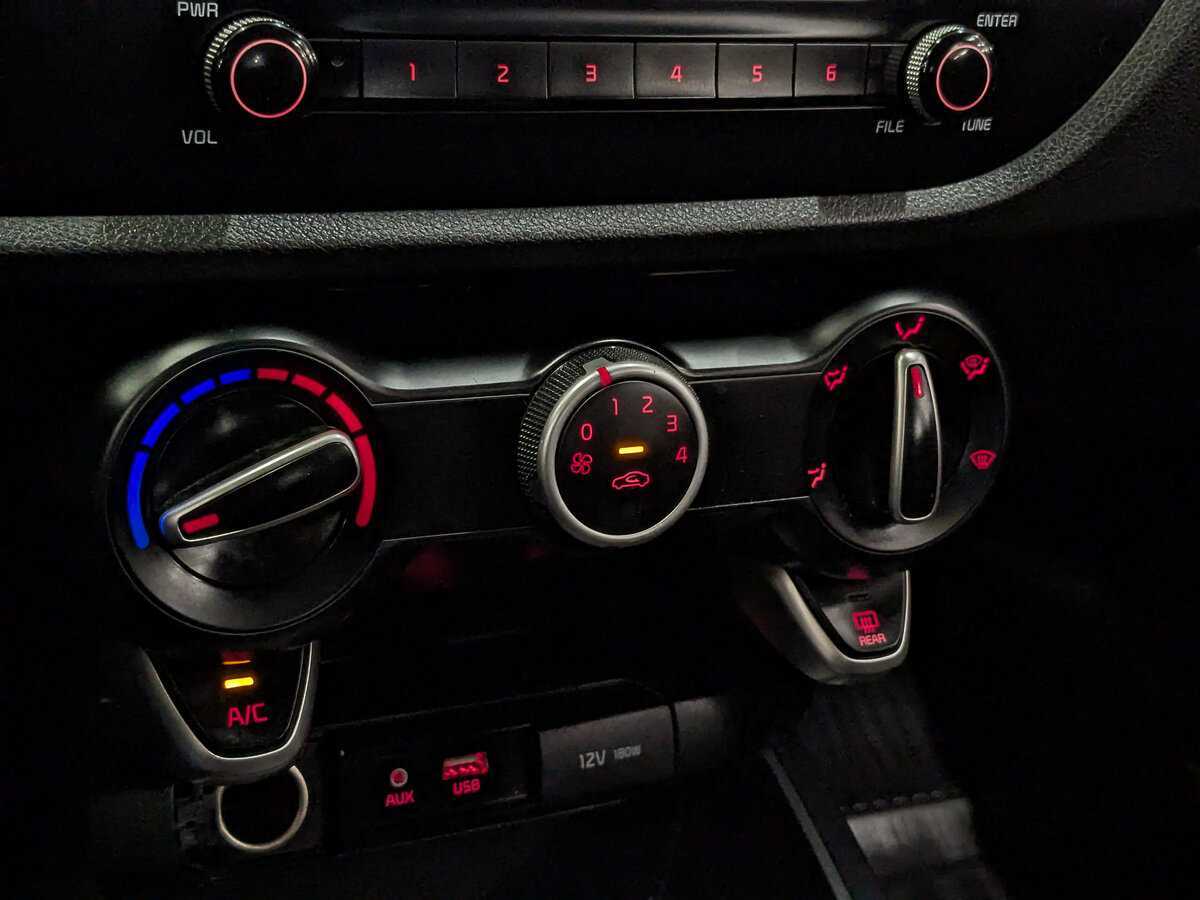 Киа Рио б/у, 2019, Автоматическая. Фото: #19