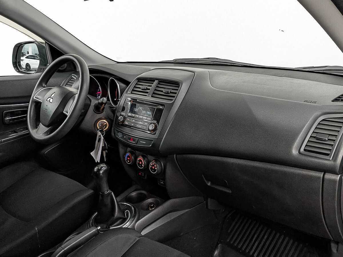 Митсубиши АС-Икс б/у, 2014, Механическая. Фото: #12