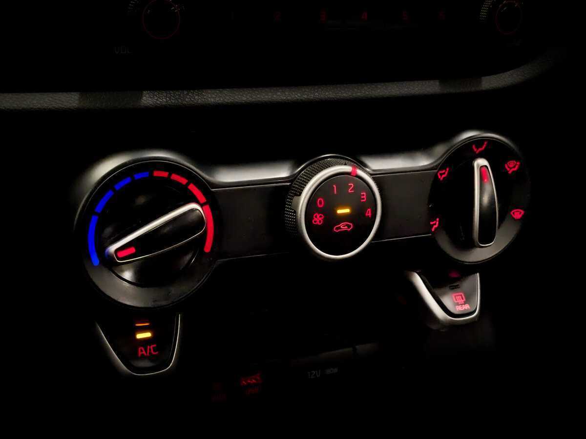 Киа Рио б/у, 2020, Автоматическая. Фото: #24