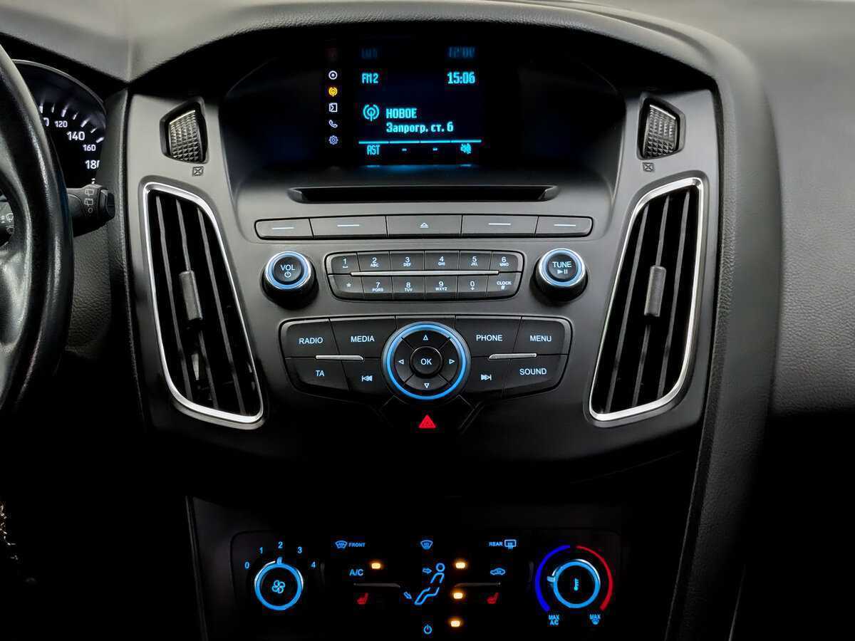 Форд Фокус б/у, 2015, Механическая. Фото: #14