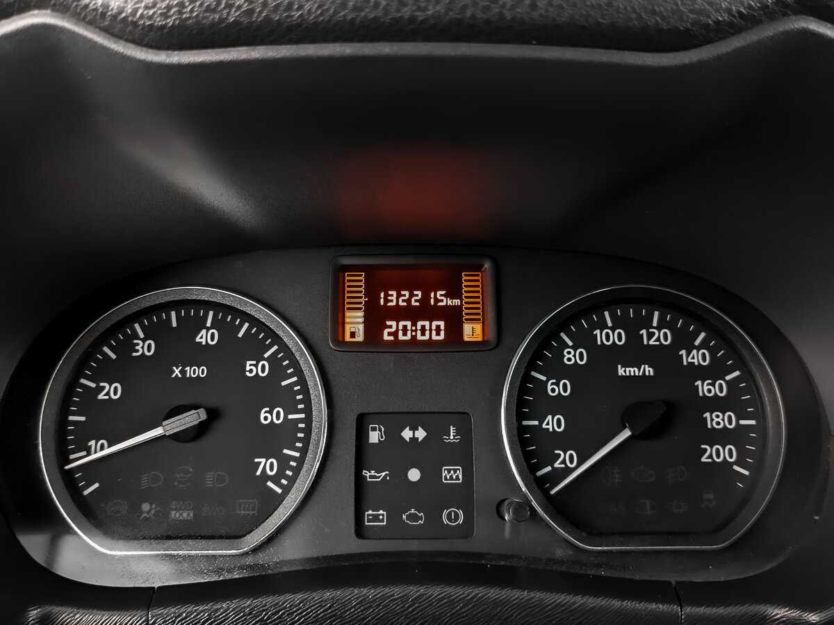 Ниссан Террано б/у, 2015, Механическая. Фото: #13