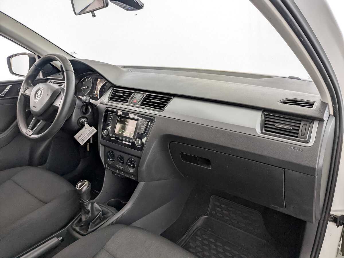 Шкода Рапид б/у, 2017, Механическая. Фото: #10