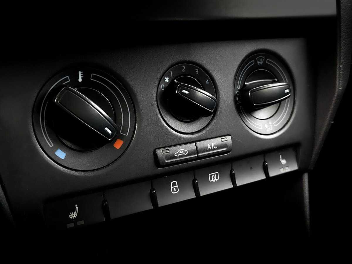 Шкода Рапид б/у, 2017, Механическая. Фото: #24