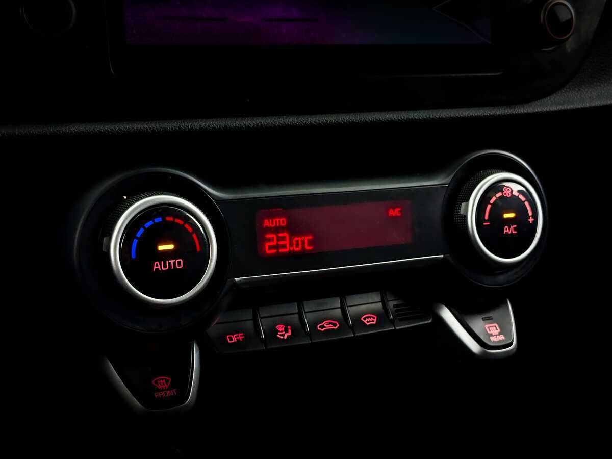 Киа Рио б/у, 2022, Автоматическая. Фото: #24