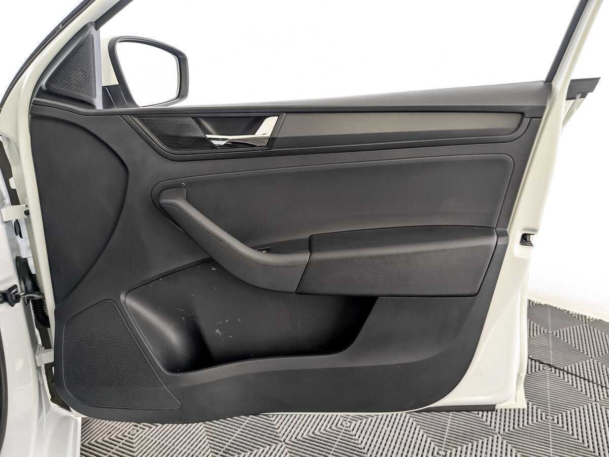 Шкода Рапид б/у, 2017, Механическая. Фото: #23