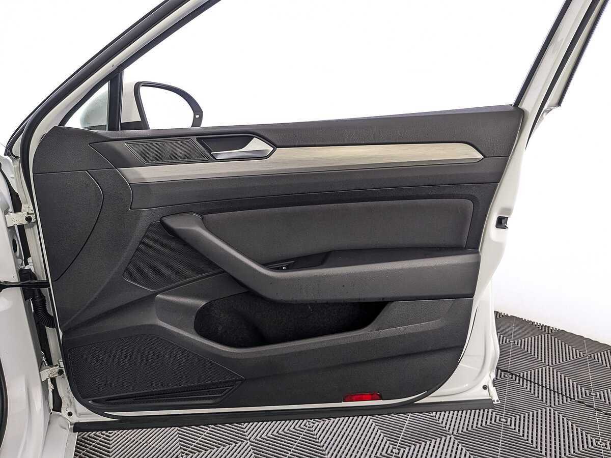 Фольксваген Пассат б/у, 2017, Роботизированная. Фото: #24