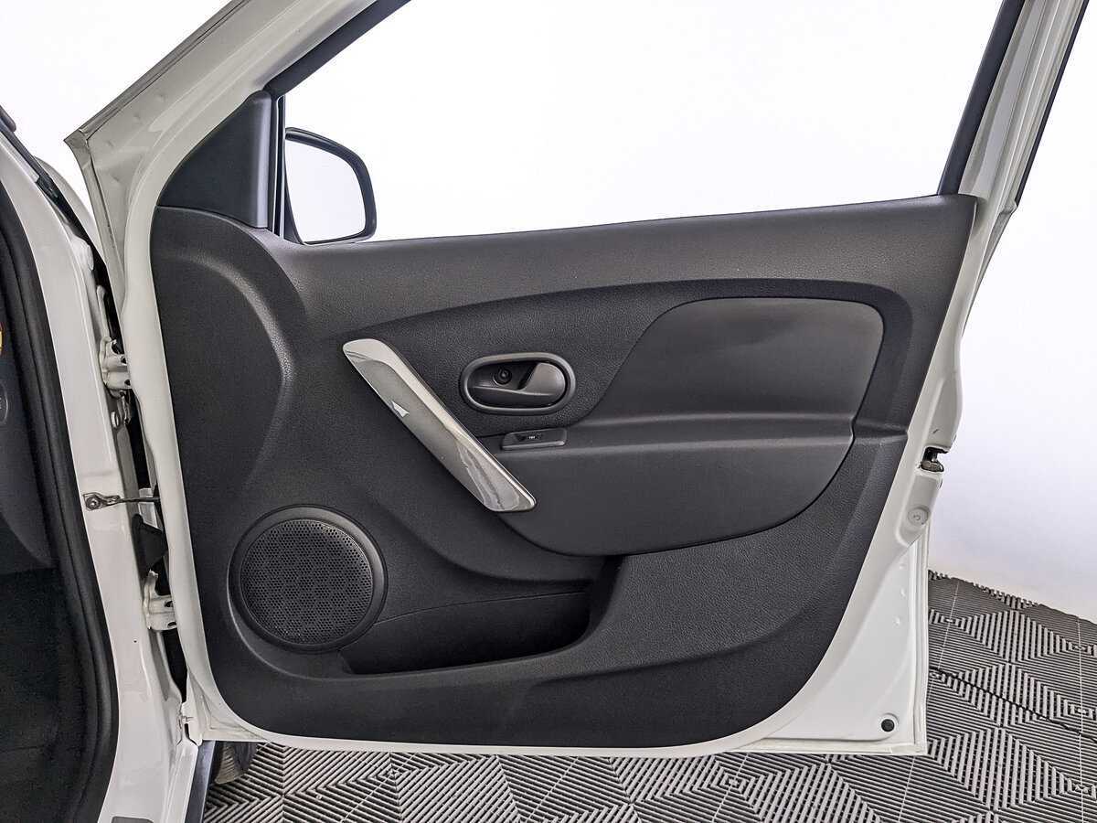 Рено Сандеро б/у, 2022, Механическая. Фото: #22