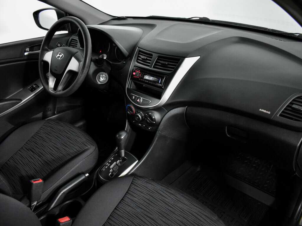 Хендай Солярис б/у, 2015, Автоматическая. Фото: #10